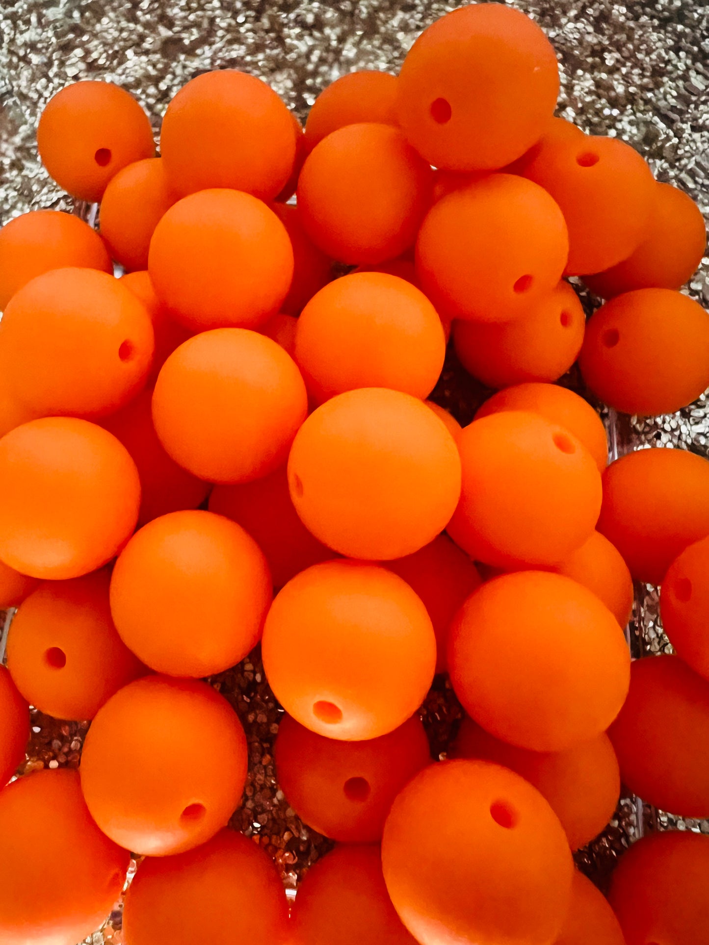 Cheetos, 15 mm Silicone Beads