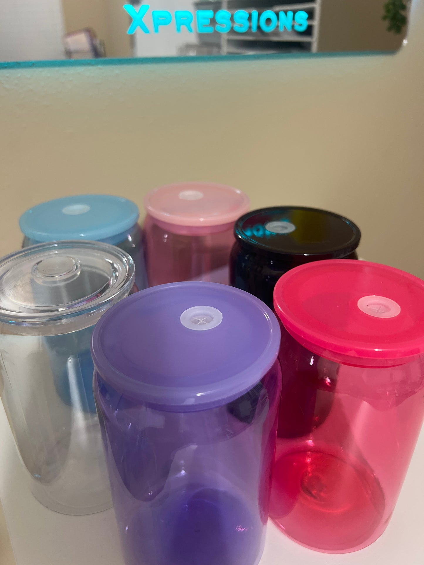 16 oz Plastic Jelly w/ Acrylic Lids & Plastic Clear Straw