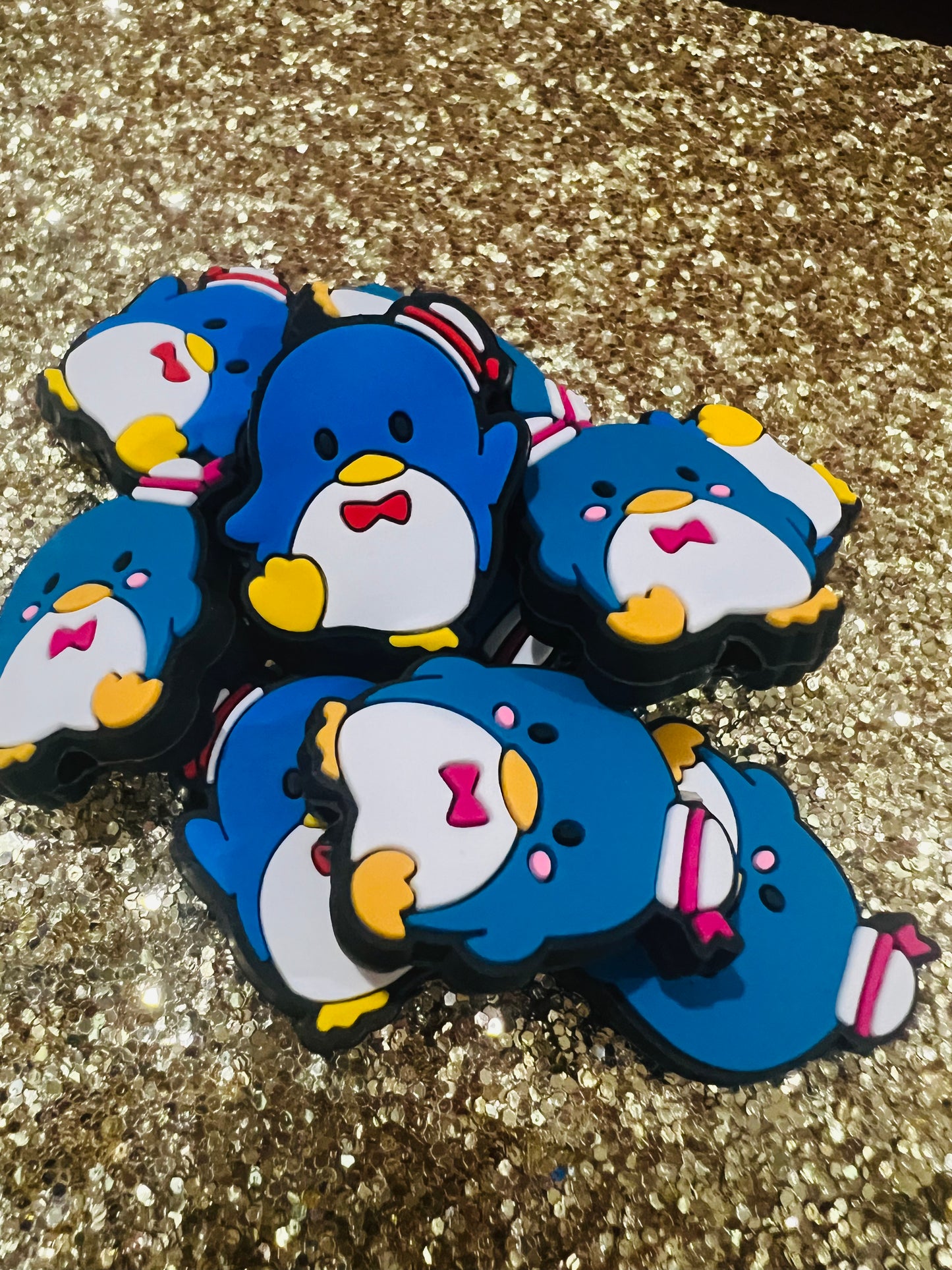 HK Penguin Focals