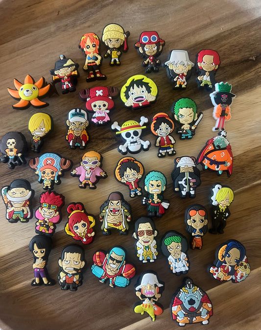 Amuletos de zapatos piratas One Pz